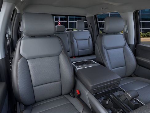 New 2025 Ford F150 Lariat w/ Equipment Group 502A High image 10