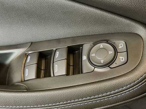 Used 2026 Buick Encore GX Sport Touring w/ Comfort Package FWD image 17