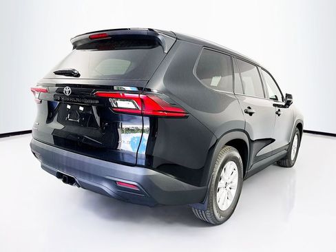 New 2026 Toyota Grand Highlander XLE image 9