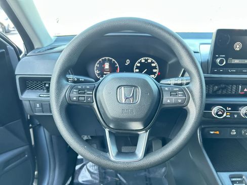 Used 2023 Honda CR-V LX image 16
