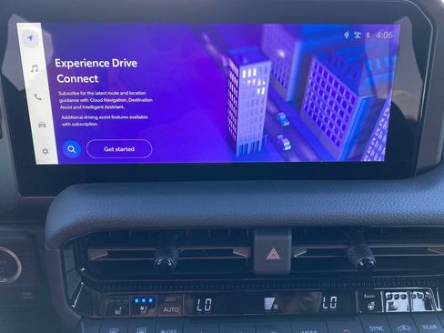 Used 2025 Toyota Land Cruiser image 20