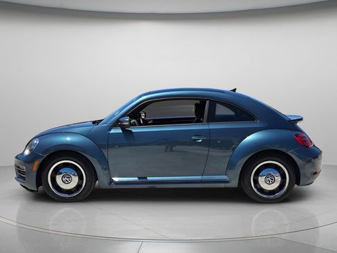 Used 2018 Volkswagen Beetle 2.0T Coast FWD image 3