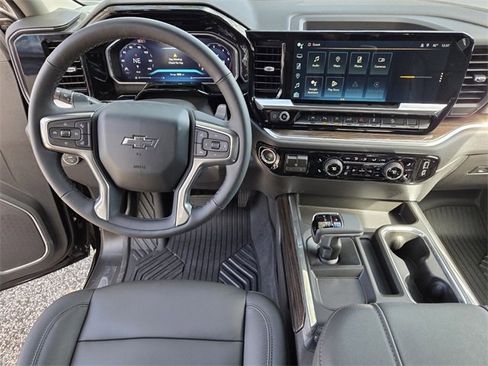 New 2026 Chevrolet Silverado 1500 LT Trail Boss w/ Safety Package image 17