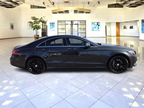 Used 2015 Mercedes-Benz CLS 550 4MATIC image 8