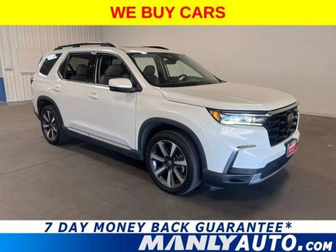 Used 2023 Honda Pilot Touring image 1