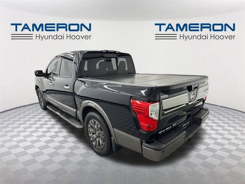 Used 2017 Nissan Titan Platinum Reserve image 3