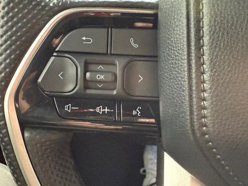 Used 2024 Toyota Tundra Platinum image 19