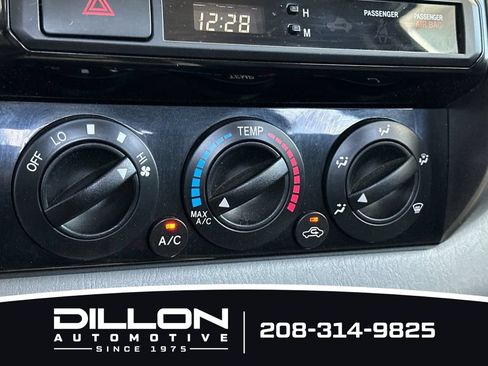 Used 2014 Toyota Tacoma 4x4 Double Cab w/ TRD Off-Road Package image 22