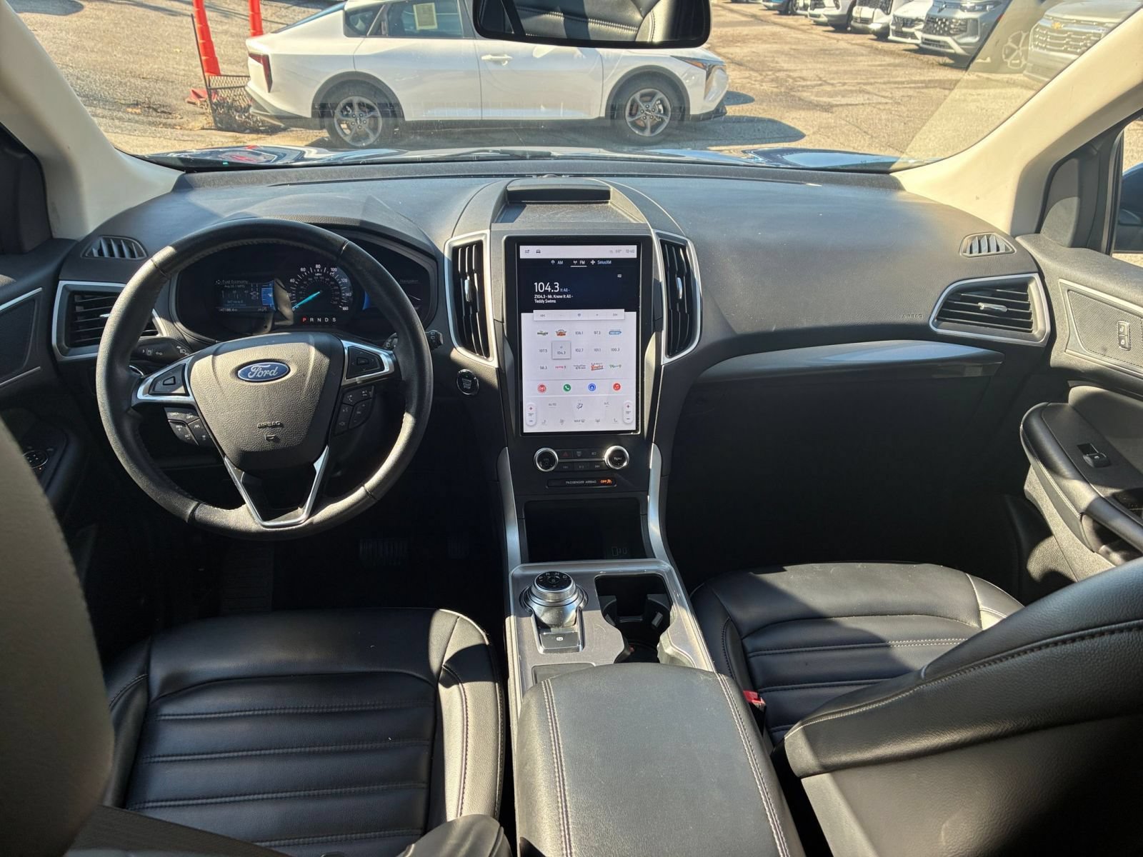 Used 2024 Ford Edge SEL AWD/4WD image 27