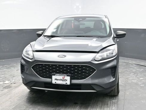 Used 2022 Ford Escape SE image 2