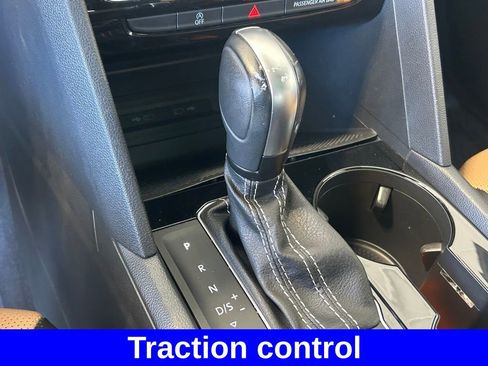 Used 2022 Volkswagen Atlas Cross Sport SEL Premium R-Line image 14