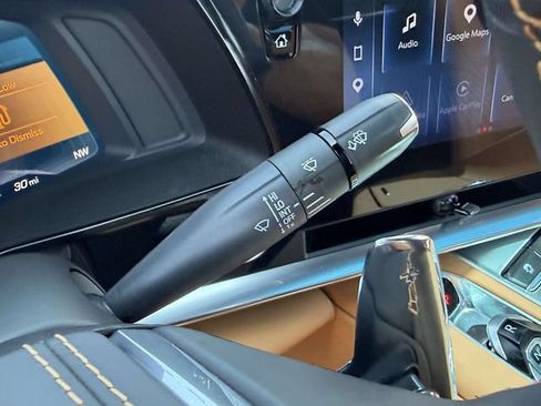 Used 2024 Chevrolet Corvette Stingray Premium Cpe w/ Battery Protection Package RWD image 28