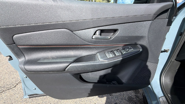 Used 2026 Nissan Sentra SR w/ Floor Mat Package FWD image 19