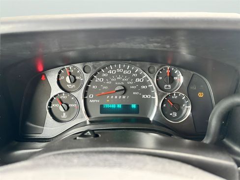 Used 2016 Chevrolet Express 3500 LT w/ LT Preferred Equipment Group RWD image 17