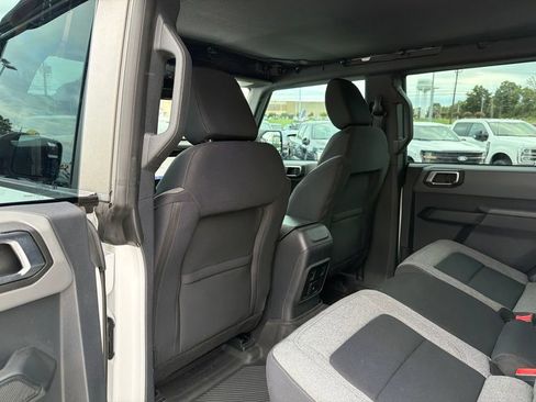 Used 2021 Ford Bronco 4-Door AWD/4WD image 15