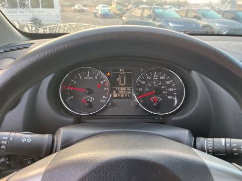 Used 2014 Nissan Rogue S image 18