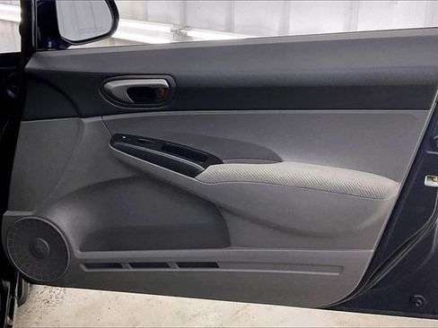 Used 2010 Honda Civic LX image 21