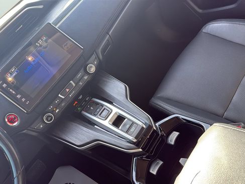 Used 2018 Honda Clarity Touring image 19