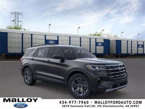 New 2026 Ford Explorer Active image 24