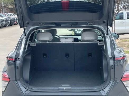 Used 2024 Hyundai Kona SEL image 25