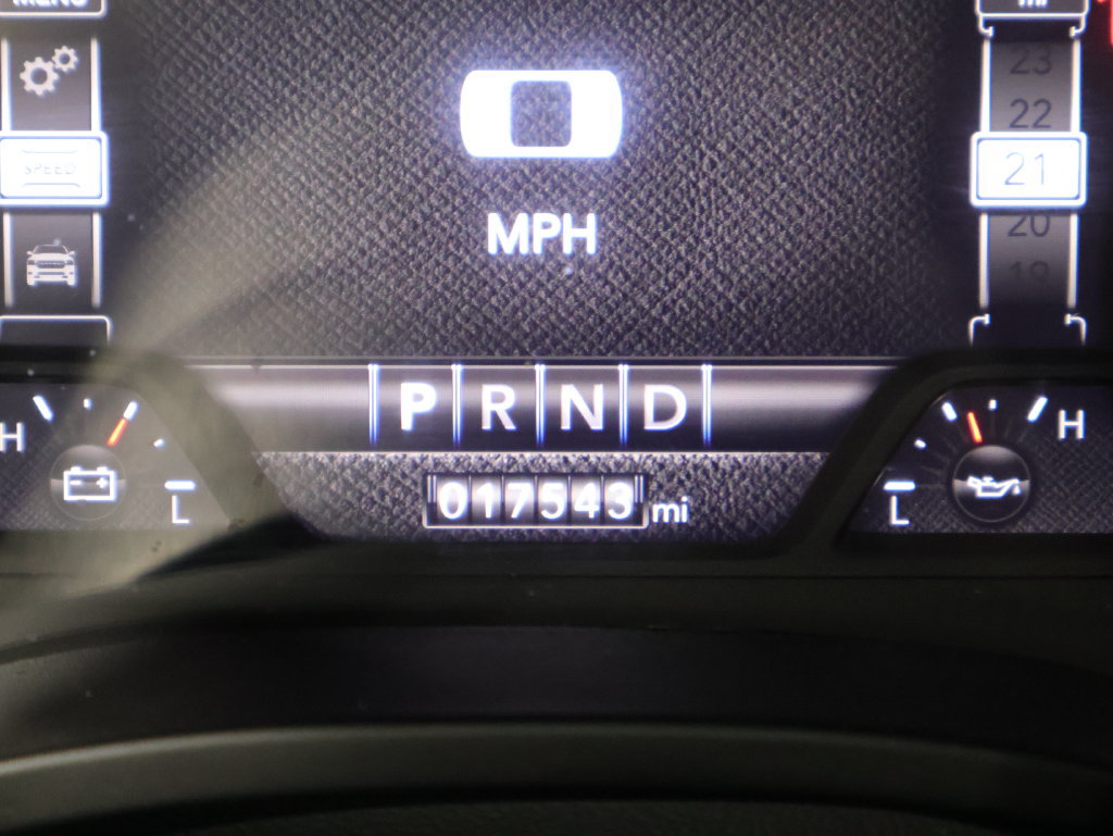 Used 2024 RAM 1500 Laramie AWD/4WD image 34