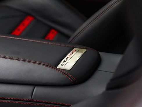 Used 2018 Ferrari GTC4Lusso image 42