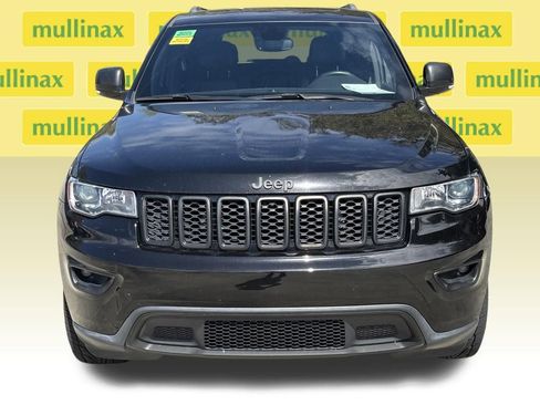 Used 2021 Jeep Grand Cherokee Limited image 15
