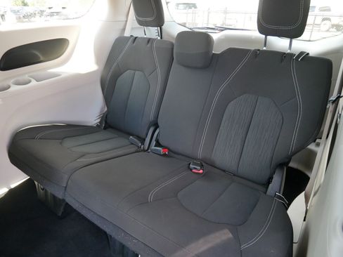 Used 2024 Chrysler Voyager LX FWD image 33