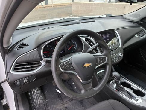 Used 2023 Chevrolet Malibu LT w/ Driver Confidence Package FWD image 35