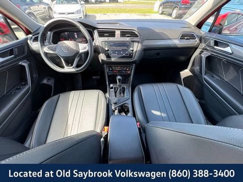 Used 2022 Volkswagen Tiguan SE AWD/4WD image 11