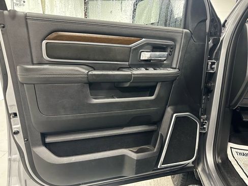 Used 2024 RAM 2500 Laramie image 8