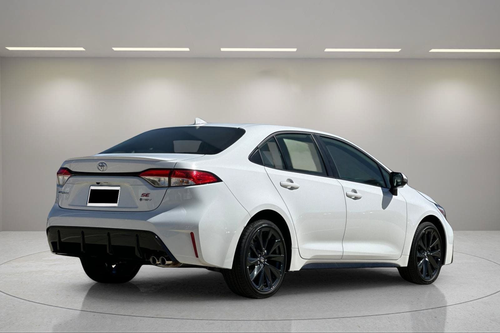 New 2027 Toyota Corolla SE FWD image 3