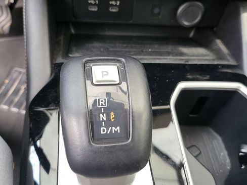 Used 2025 Mitsubishi Outlander SE AWD/4WD image 6