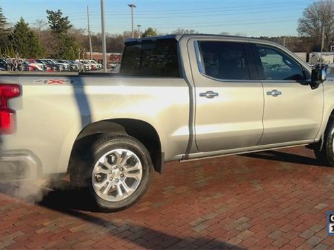 Used 2024 Chevrolet Silverado 1500 LTZ w/ LTZ Convenience Package II image 3