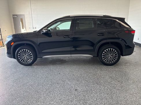 New 2026 Volkswagen Tiguan S AWD/4WD image 2