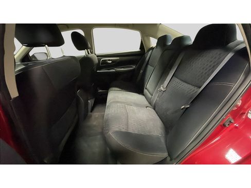 Used 2017 Nissan Altima 2.5 SV FWD image 15