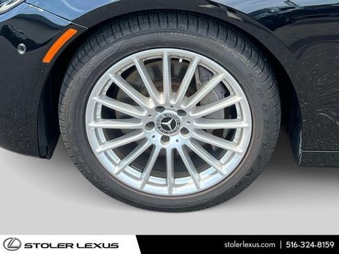 Used 2023 Mercedes-Benz E 350 4MATIC Sedan image 9