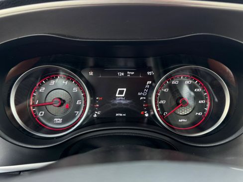Used 2022 Dodge Charger GT image 44