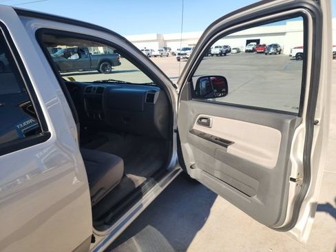 Used 2005 Chevrolet Colorado LS RWD image 22