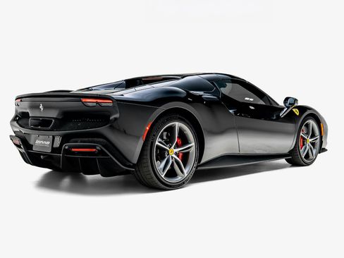 Used 2024 Ferrari 296 GTS RWD image 2