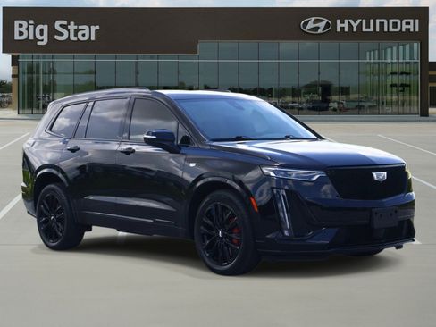 Used 2023 Cadillac XT6 Sport w/ LPO, ONYX Package AWD/4WD image 6