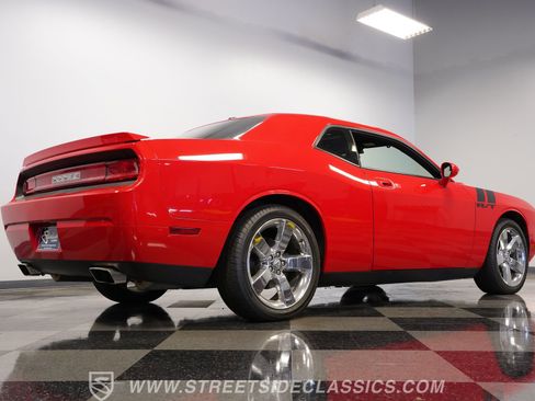 Used 2009 Dodge Challenger R/T image 27