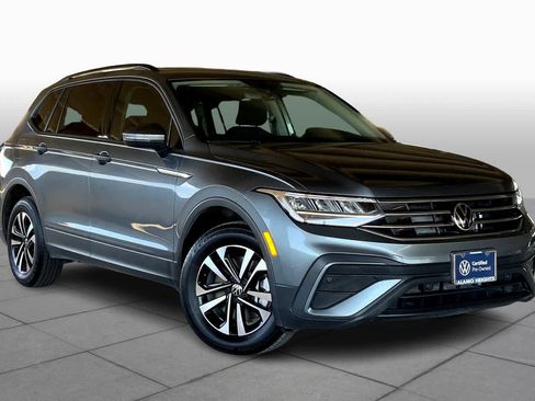 Certified 2023 Volkswagen Tiguan S image 2