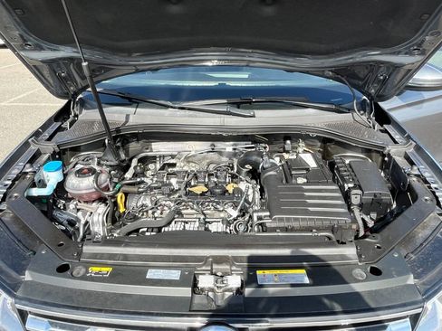 Used 2021 Volkswagen Tiguan S image 19