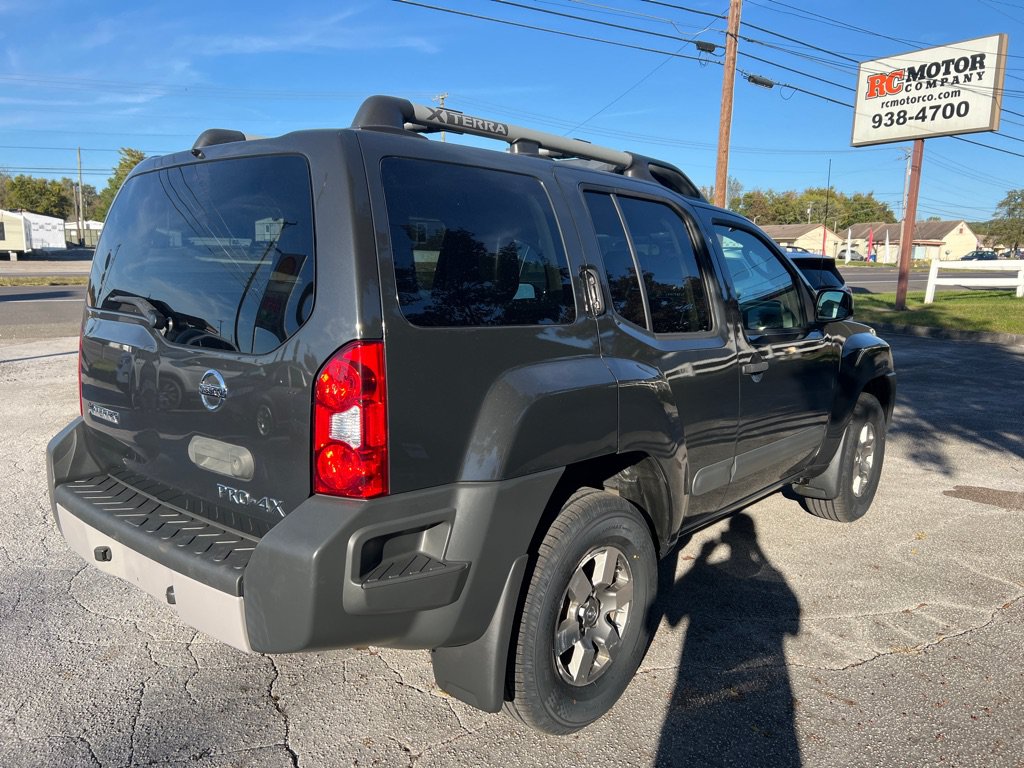 Used 2012 Nissan Xterra PRO-4X w/ Pro-4x Leather Pkg AWD/4WD image 4