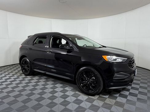 Used 2024 Ford Edge SE w/ Black Appearance Package image 1