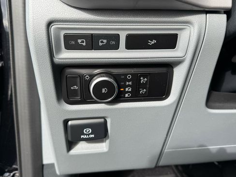 Used 2023 Ford F150 XLT w/ Equipment Group 302A High image 25