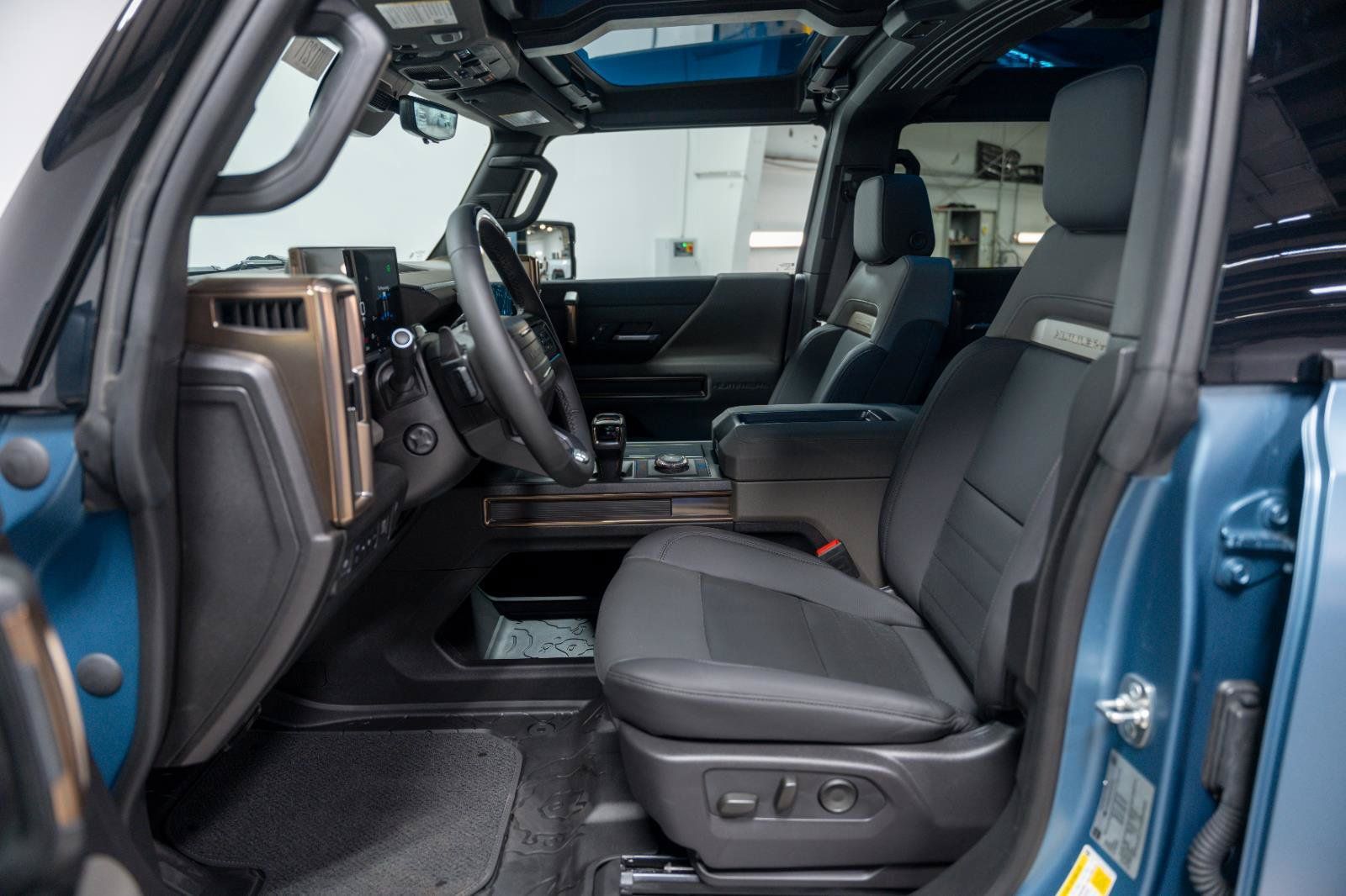 New 2024 GMC Hummer EV 3X w/ Omega Edition AWD/4WD image 28