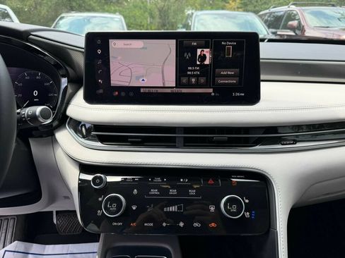 Used 2026 INFINITI QX60 Luxe w/ Cargo Package FWD image 6