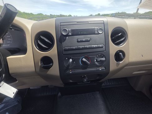 Used 2007 Ford F150 XL RWD image 11